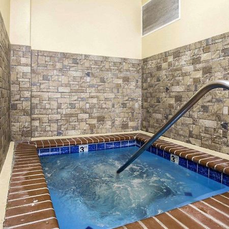 Comfort Inn & Suites Rogersville Eksteriør billede
