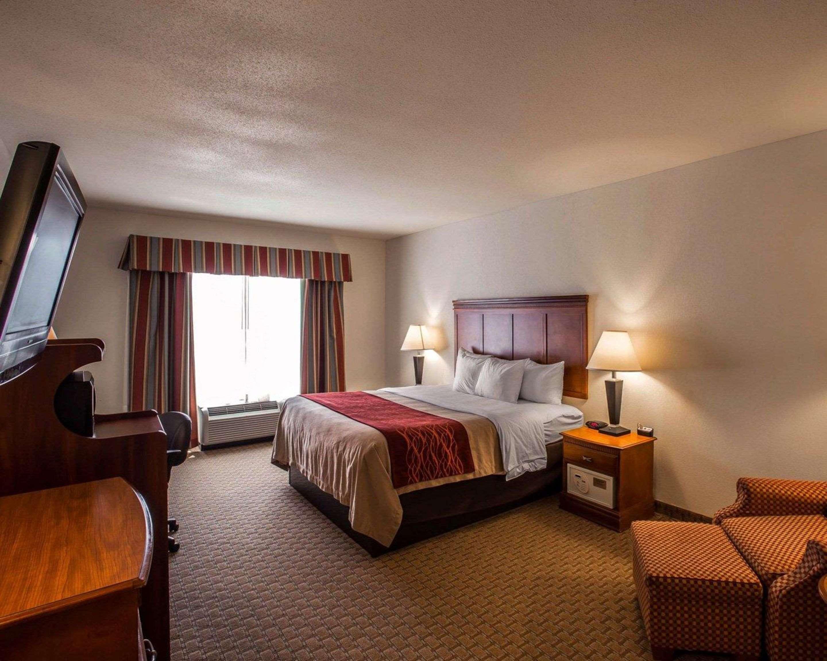 Comfort Inn & Suites Rogersville Eksteriør billede